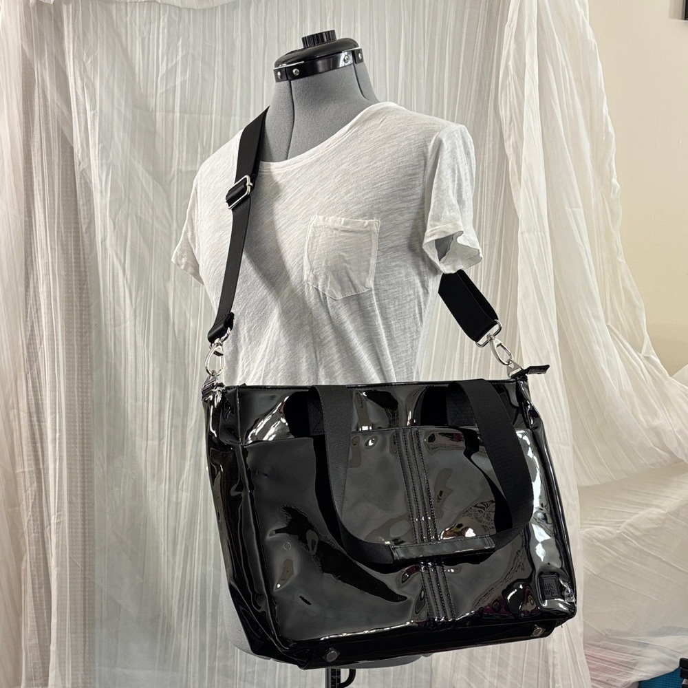 *NWOT* IHKWIP Patent Messenger/Crossbody Black Patent Bag
